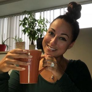 Meet your Posher, Brandi